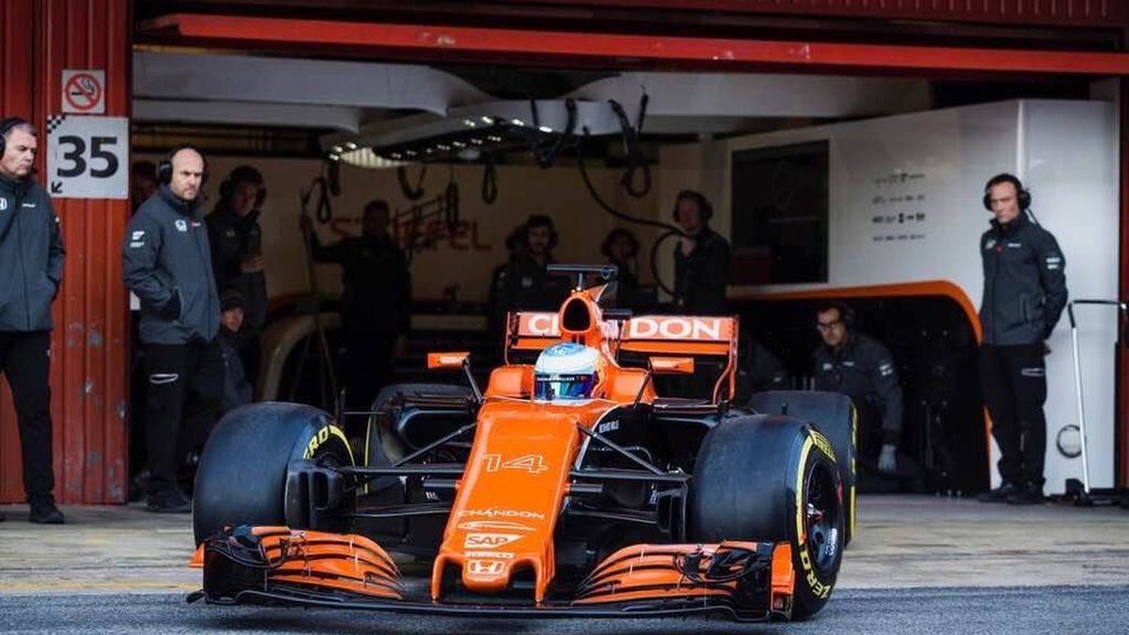 Alonso McLaren naranja