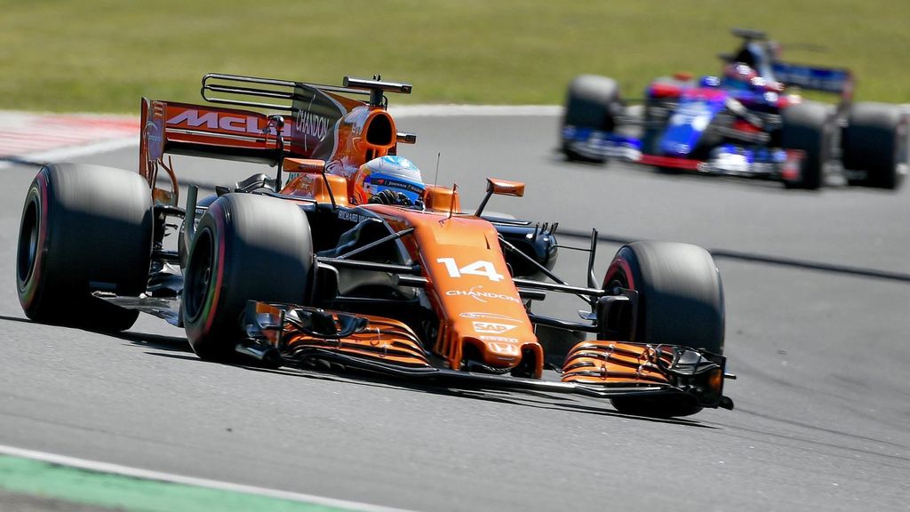 Fernando Alonso sexto y vuelta rápida