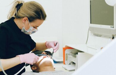 Cursos para futuros odontólogos